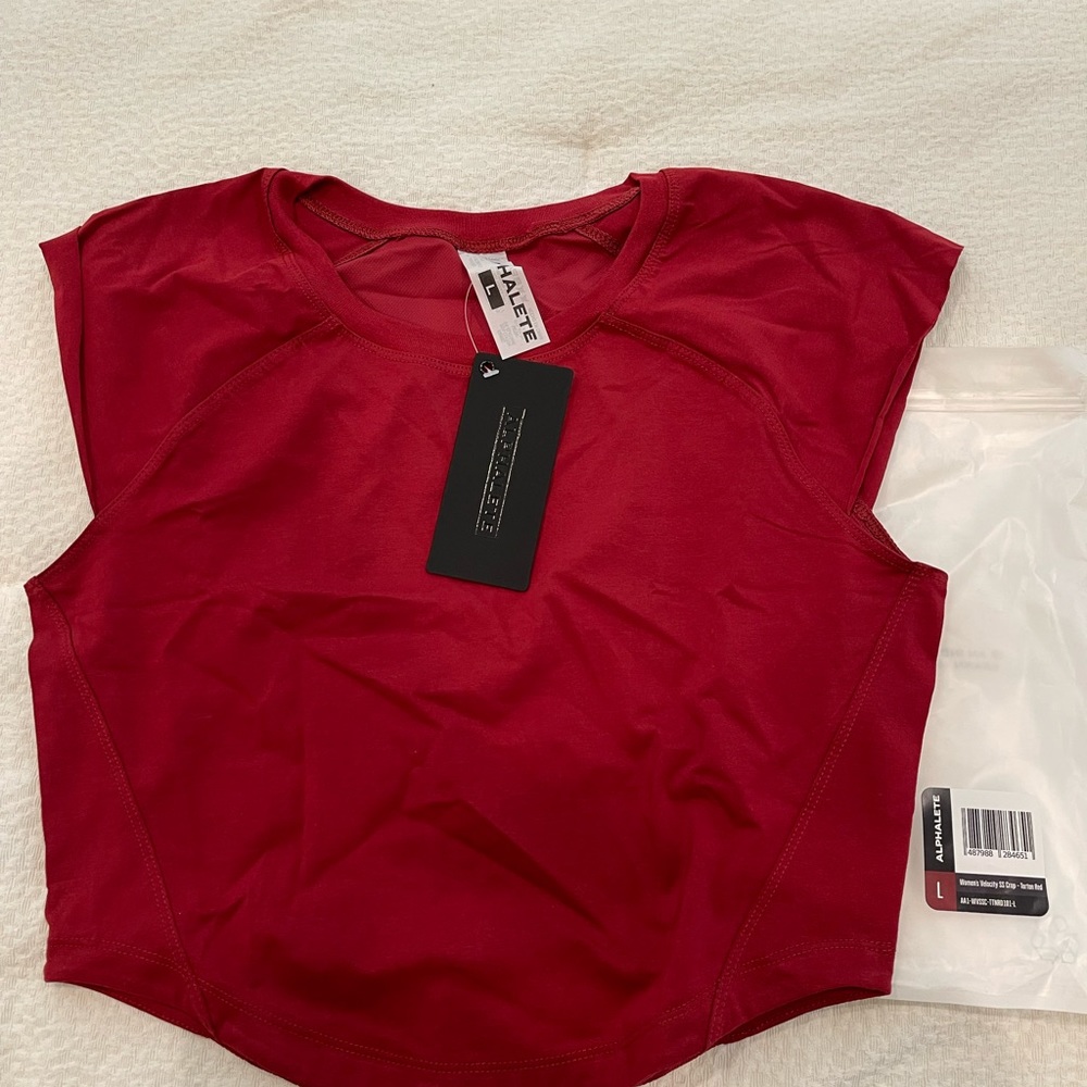 Alphalete Velocity Crop Tee